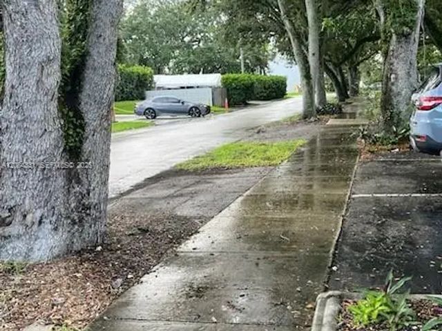 3 of 21 - 3779 Raleigh Street, Hollywood, FL