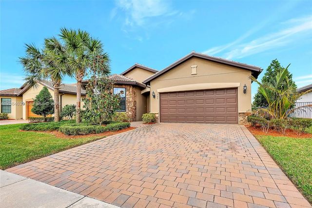 2 of 36 - 727 Se Boboli Way, Port St. Lucie, FL