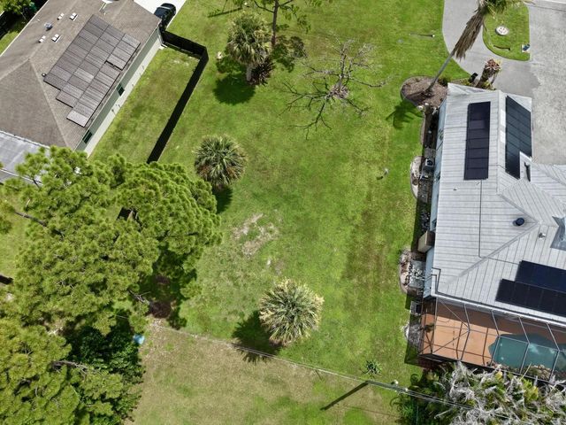 4 of 10 - 590 Nw Bayshore Boulevard, Port St. Lucie, FL