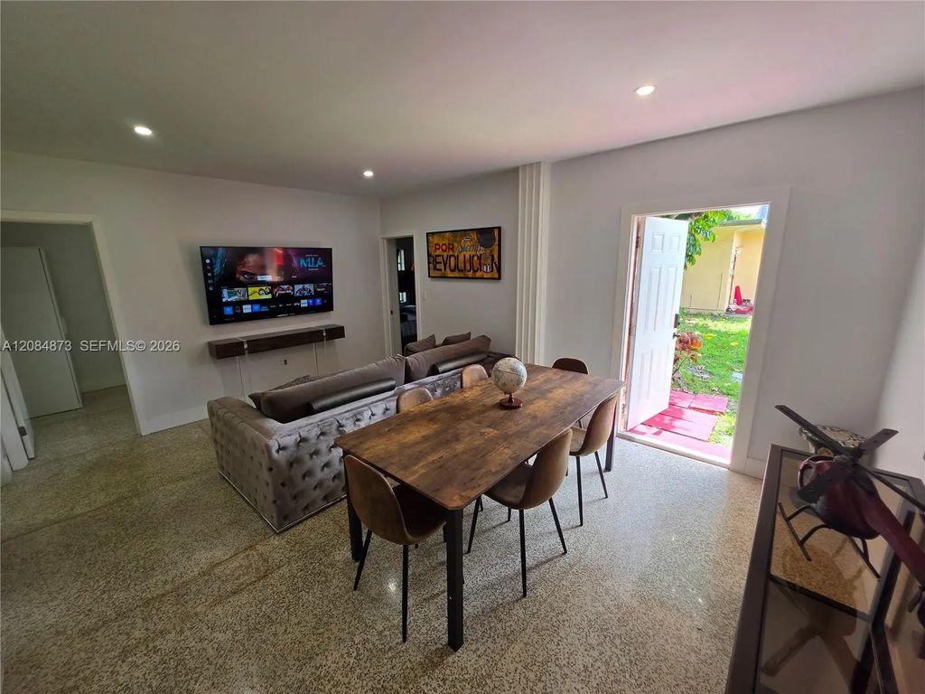 234 Ne 111th Street, Miami