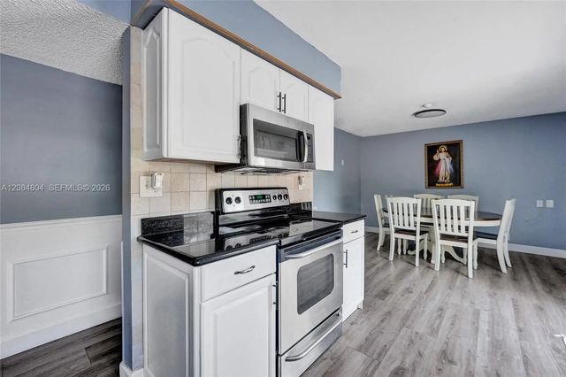 3 of 51 - 3753 Nw 73rd Way, Coral Springs, FL