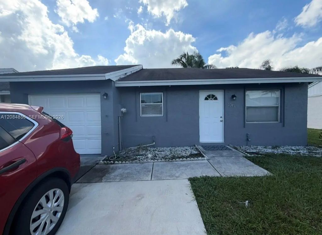 5705 Stonington Way, Lake Worth