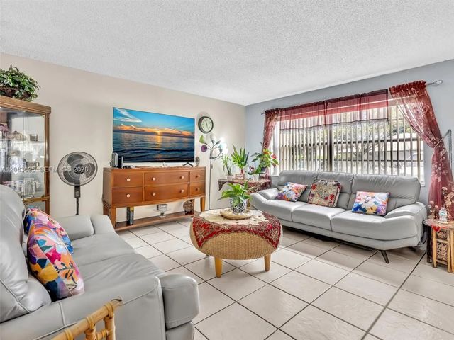 4 of 24 - 11492 Nw 43rd Street #11492, Coral Springs, FL