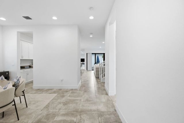 5 of 55 - 13334 Machiavelli Way, Palm Beach Gardens, FL