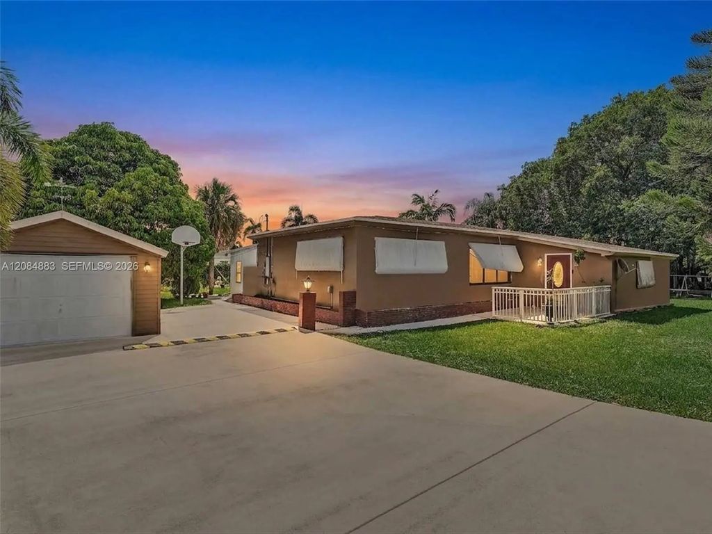 5220 Sw 26th Avenue, Dania Beach