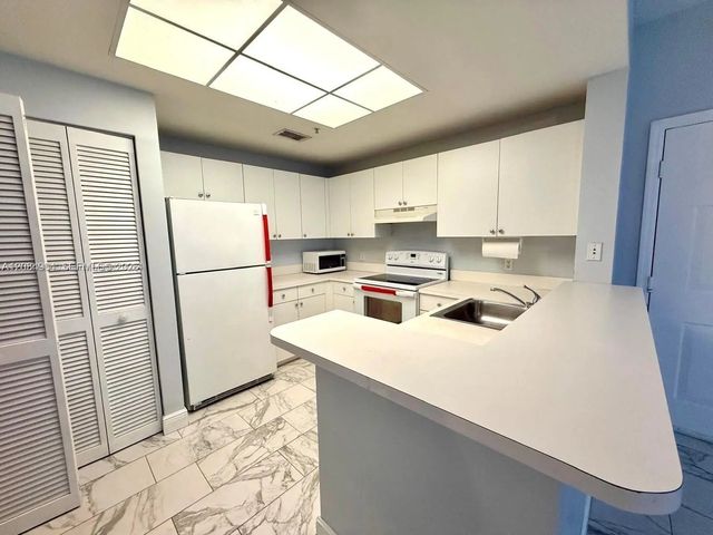 2015 Se 10th Avenue #127, Fort Lauderdale