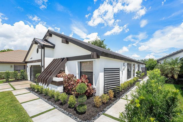 2 of 44 - 11152 Highland Circle, Boca Raton, FL