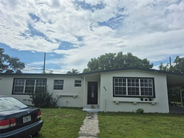 3810 Nw 195th Street, Miami Gardens