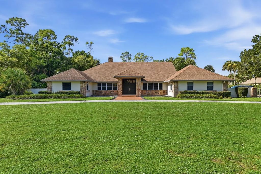 13670 Doubletree Trail, Wellington