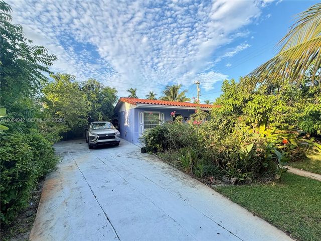 18495 Nw 78th Avenue, Miami