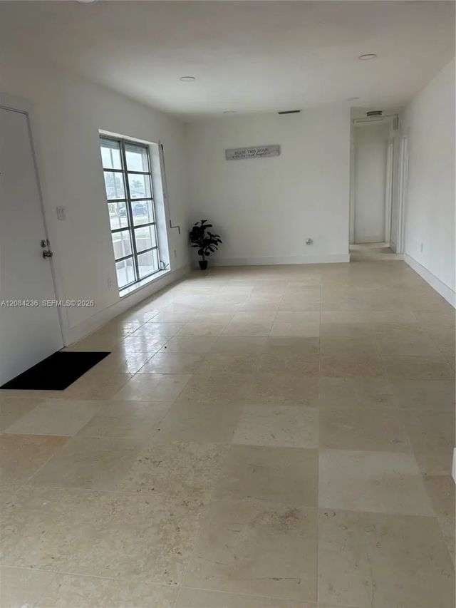 3 of 17 - 3270 Nw 196th Lane, Miami Gardens, FL