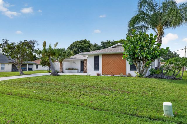3 of 36 - 1425 Se Minorca Avenue, Port St. Lucie, FL