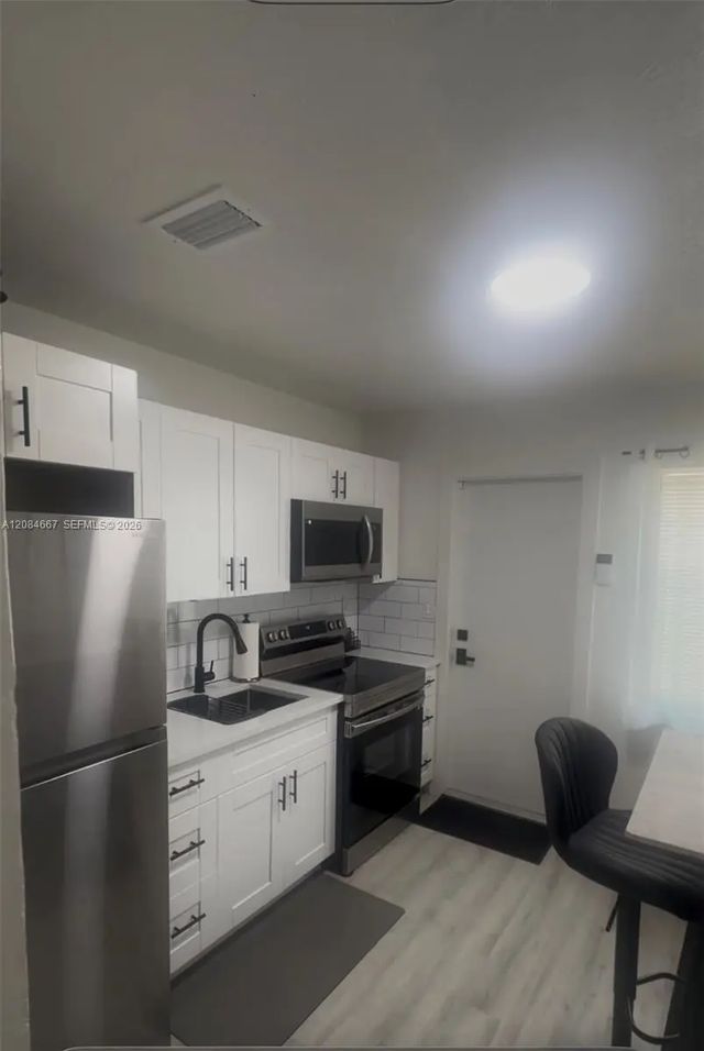 3 of 12 - N/A, Fort Lauderdale, FL