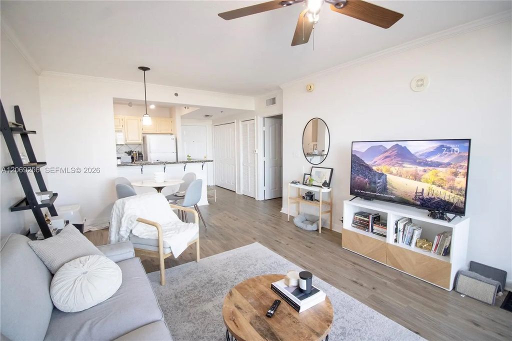 2665 Sw 37th Avenue #911, Miami