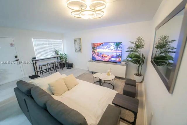 5 of 27 - 7904 West Drive #1016, North Bay Village, FL