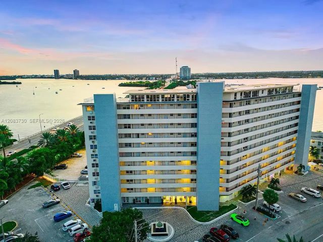 3 of 32 - 7904 West Drive #903, North Bay Village, FL