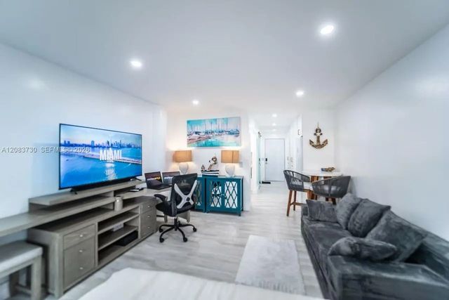 4 of 32 - 7904 West Drive #903, North Bay Village, FL