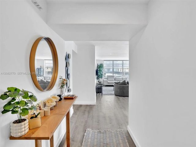 2780 Ne 183rd Street #302, Aventura