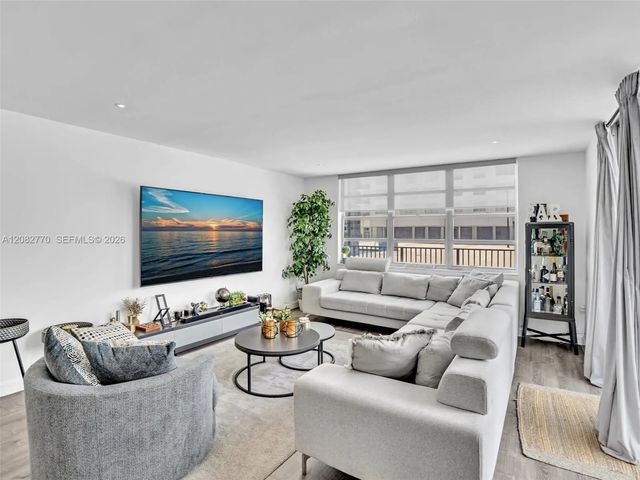 5 of 36 - 2780 Ne 183rd Street #302, Aventura, FL