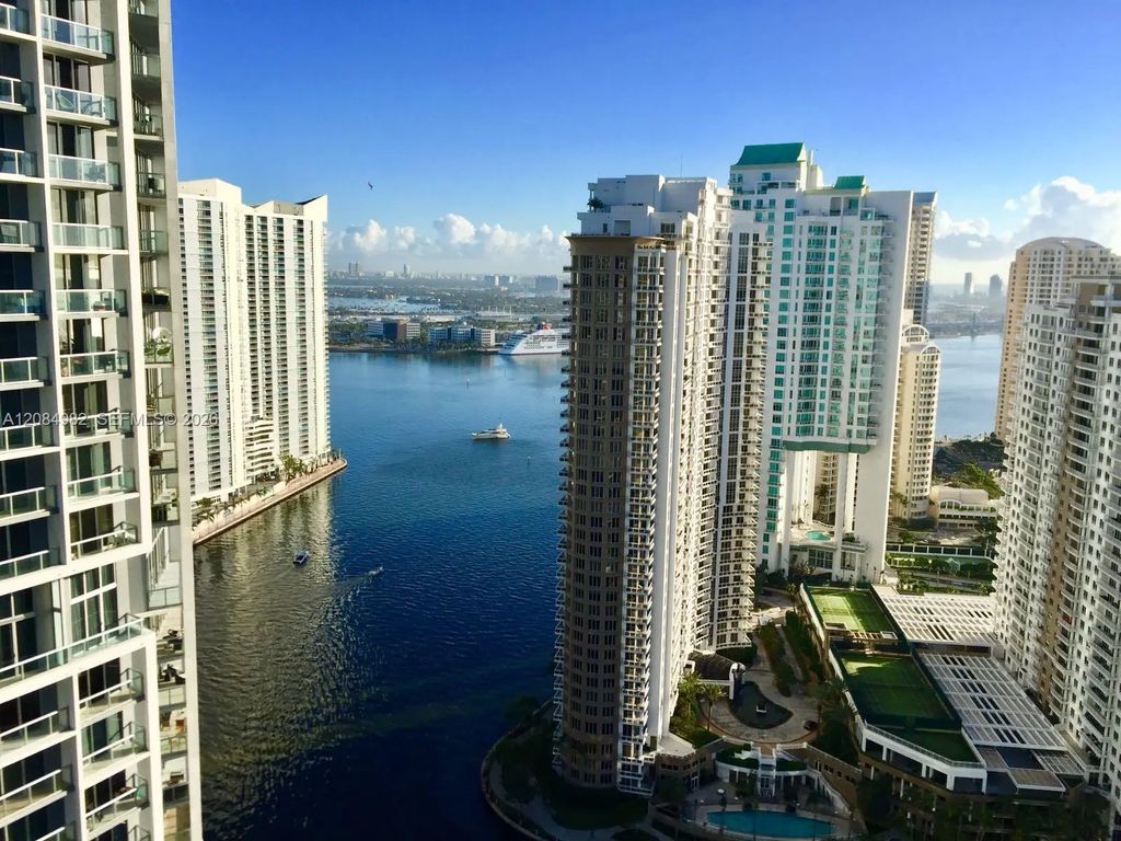 495 Brickell Avenue #3410, Miami