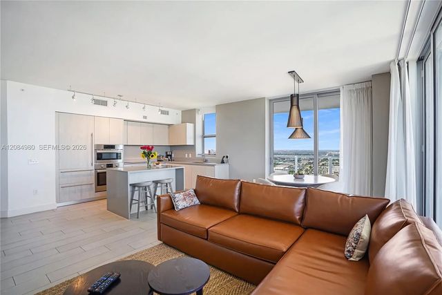 5 of 47 - 4010 S Ocean Drive #r3302, Hollywood, FL