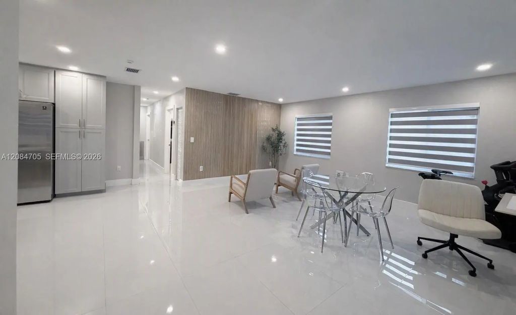 2221 Nw 170th Street, Miami Gardens