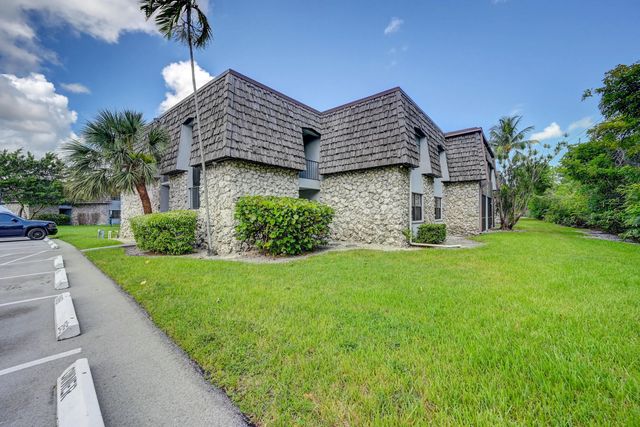 3 of 25 - 3101 Oakland Shores Drive #h210, Oakland Park, FL