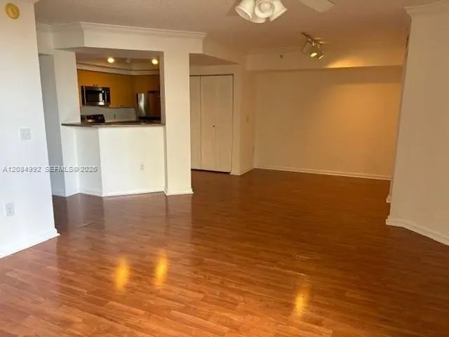 5 of 19 - 1919 Van Buren Street #502a, Hollywood, FL