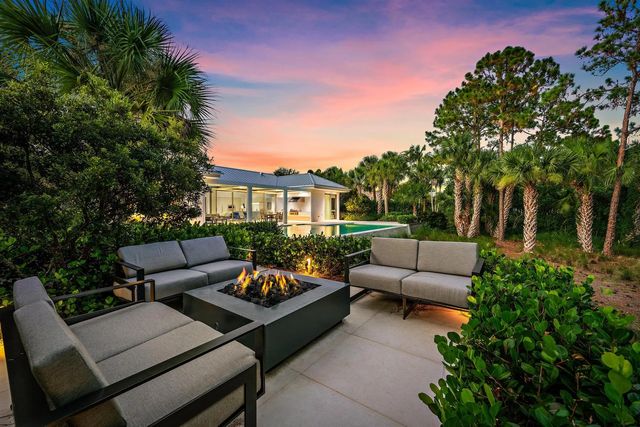 3 of 84 - 13421 Sabal Chase, Palm Beach Gardens, FL