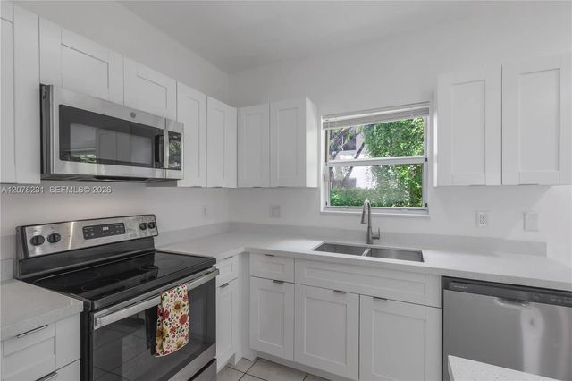 3 of 37 - 2992 Se 15th Avenue, Homestead, FL