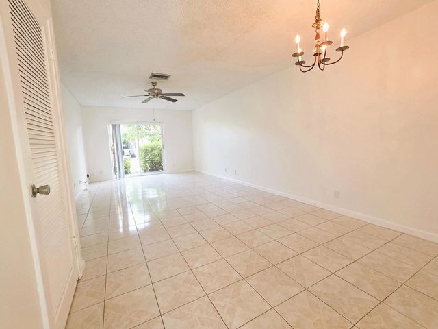 5 of 42 - 5445 Glenda Street, West Palm Beach, FL