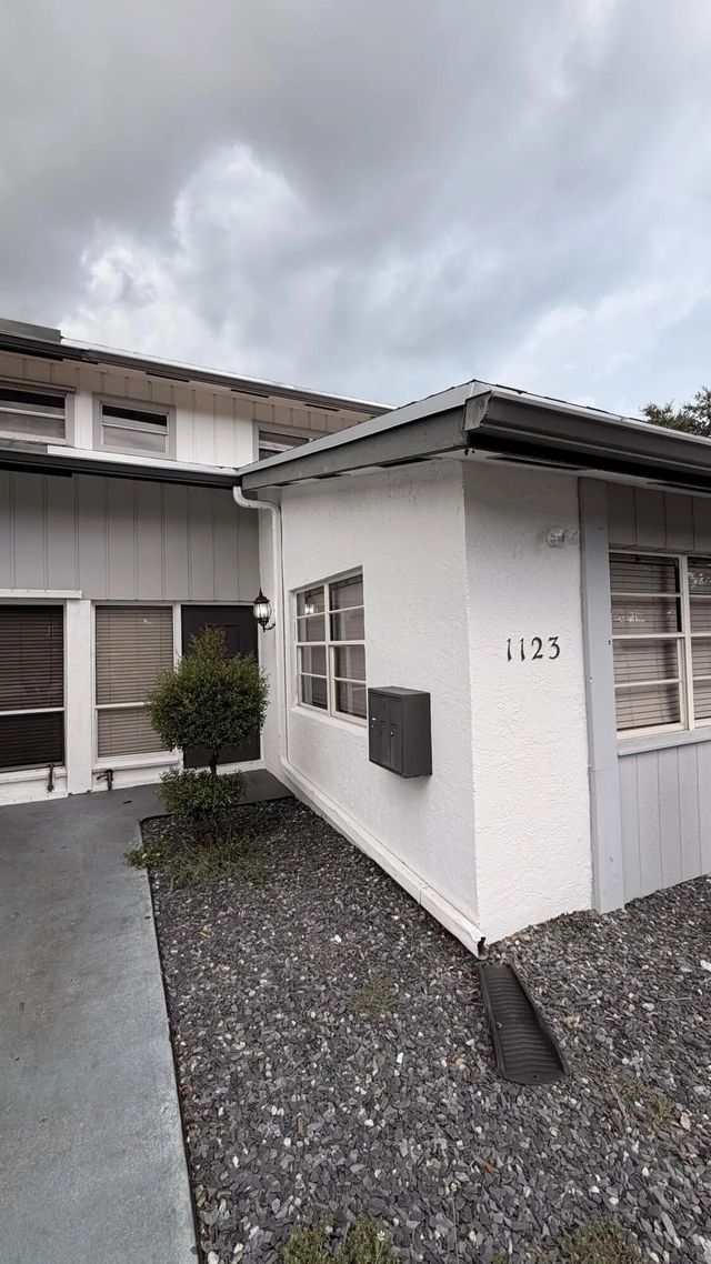 2 of 16 - 1123 W Prospect Road, Fort Lauderdale, FL