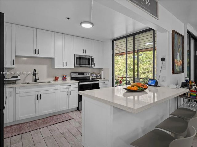 5 of 60 - 671 Ne 195th Street #329e, Miami, FL