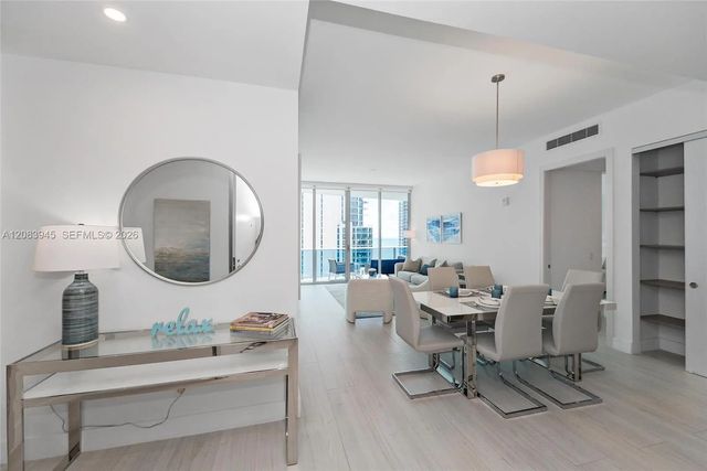 4 of 75 - 17550 Collins Avenue #1403, Sunny Isles Beach, FL