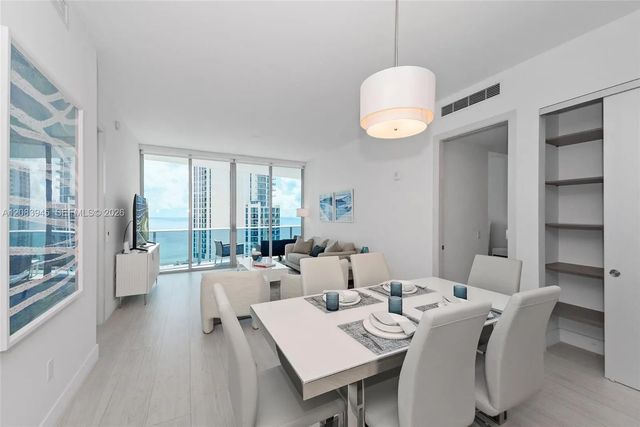 5 of 75 - 17550 Collins Avenue #1403, Sunny Isles Beach, FL