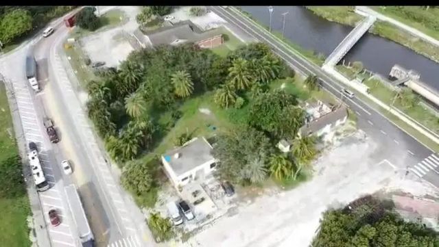 37121 E Main Street, Canal Point