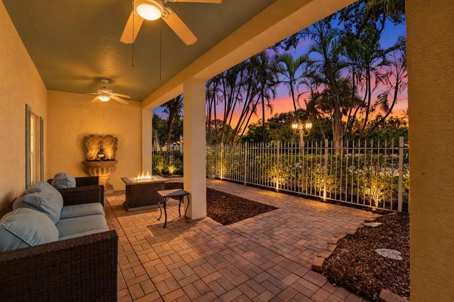 2 of 25 - 857 Sw 11th Court, Fort Lauderdale, FL