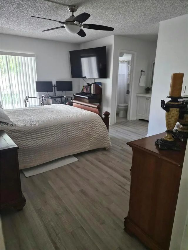 2 of 16 - 1480 W 46th Street #210, Hialeah, FL