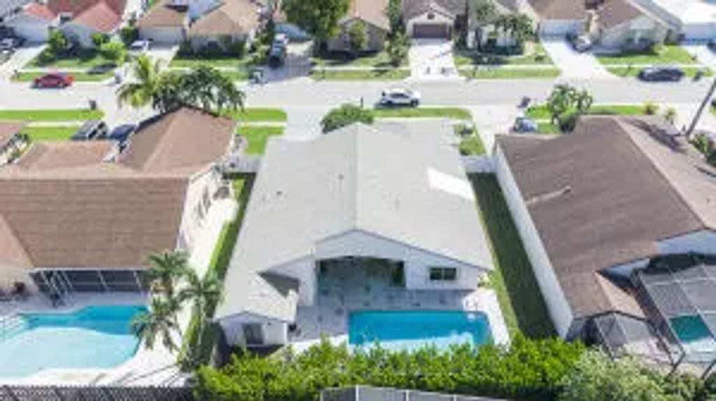 21035 Rustlewood Avenue, Boca Raton