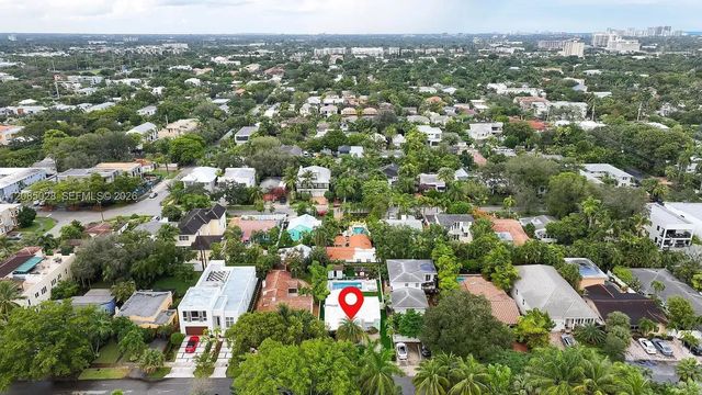 5 of 26 - 1621 Ne 3rd Court, Fort Lauderdale, FL
