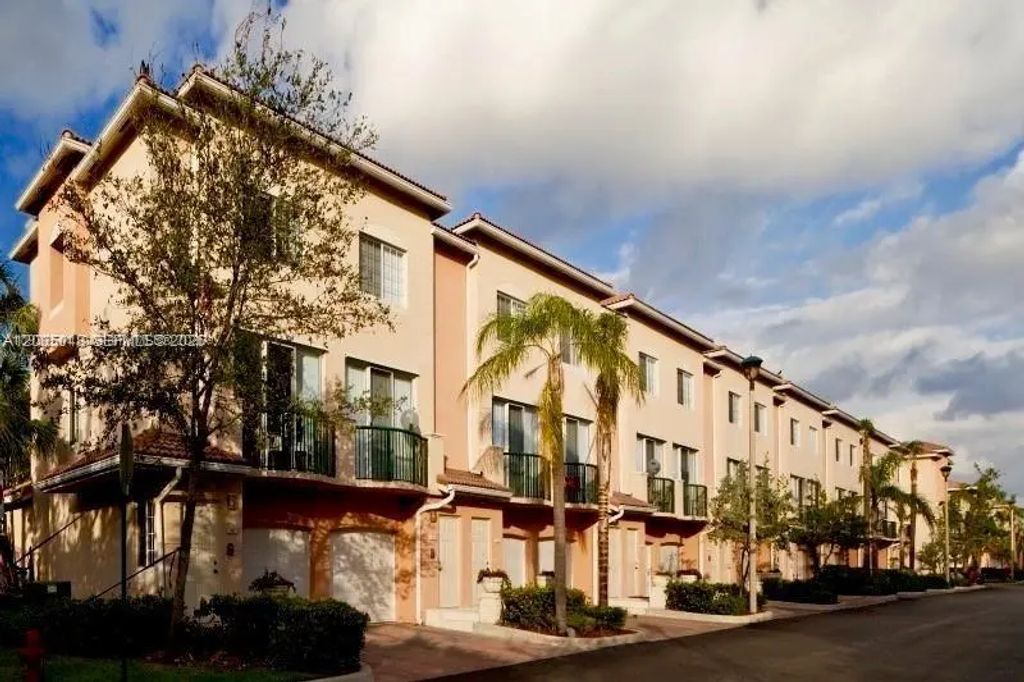 2009 Se 10th Avenue #303, Fort Lauderdale