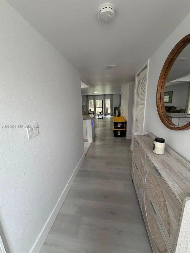 2 of 11 - 331 Lakeview Drive #101, Weston, FL