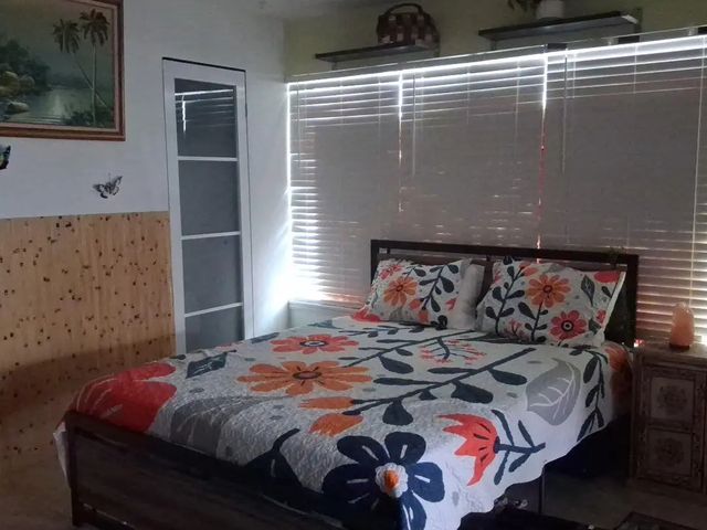 2 of 14 - 2574 Ne 14th Terrace, Pompano Beach, FL
