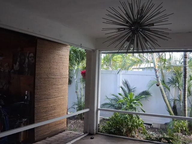 4 of 14 - 2574 Ne 14th Terrace, Pompano Beach, FL