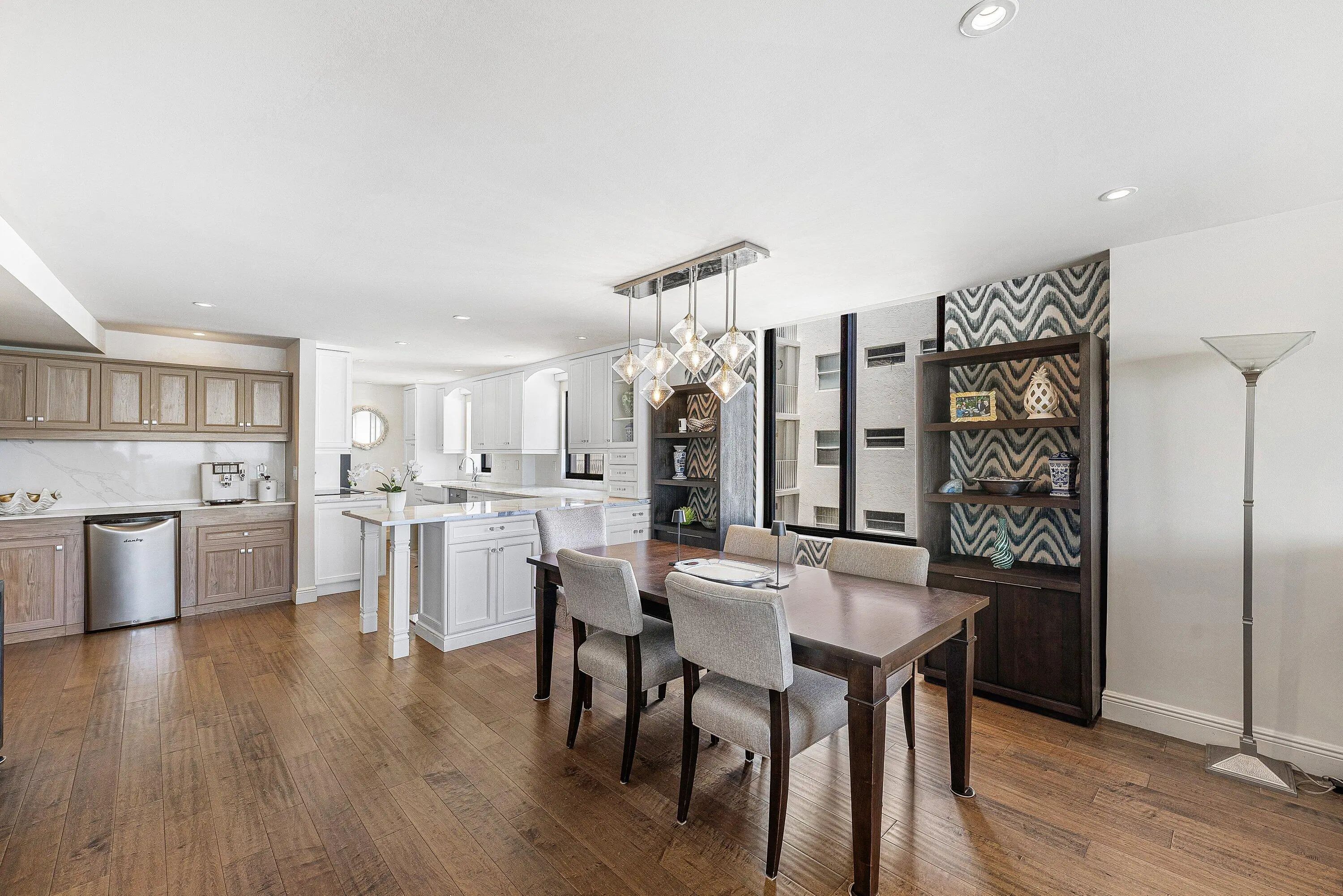 3590 S Ocean Boulevard #301, South Palm Beach, FL, 33480