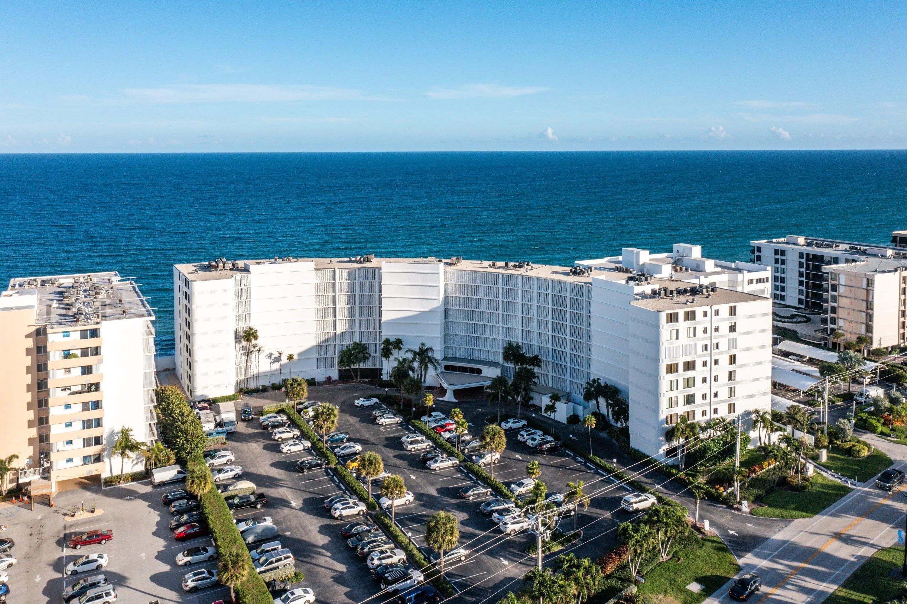 3590 S Ocean Boulevard #301, South Palm Beach, FL, 33480