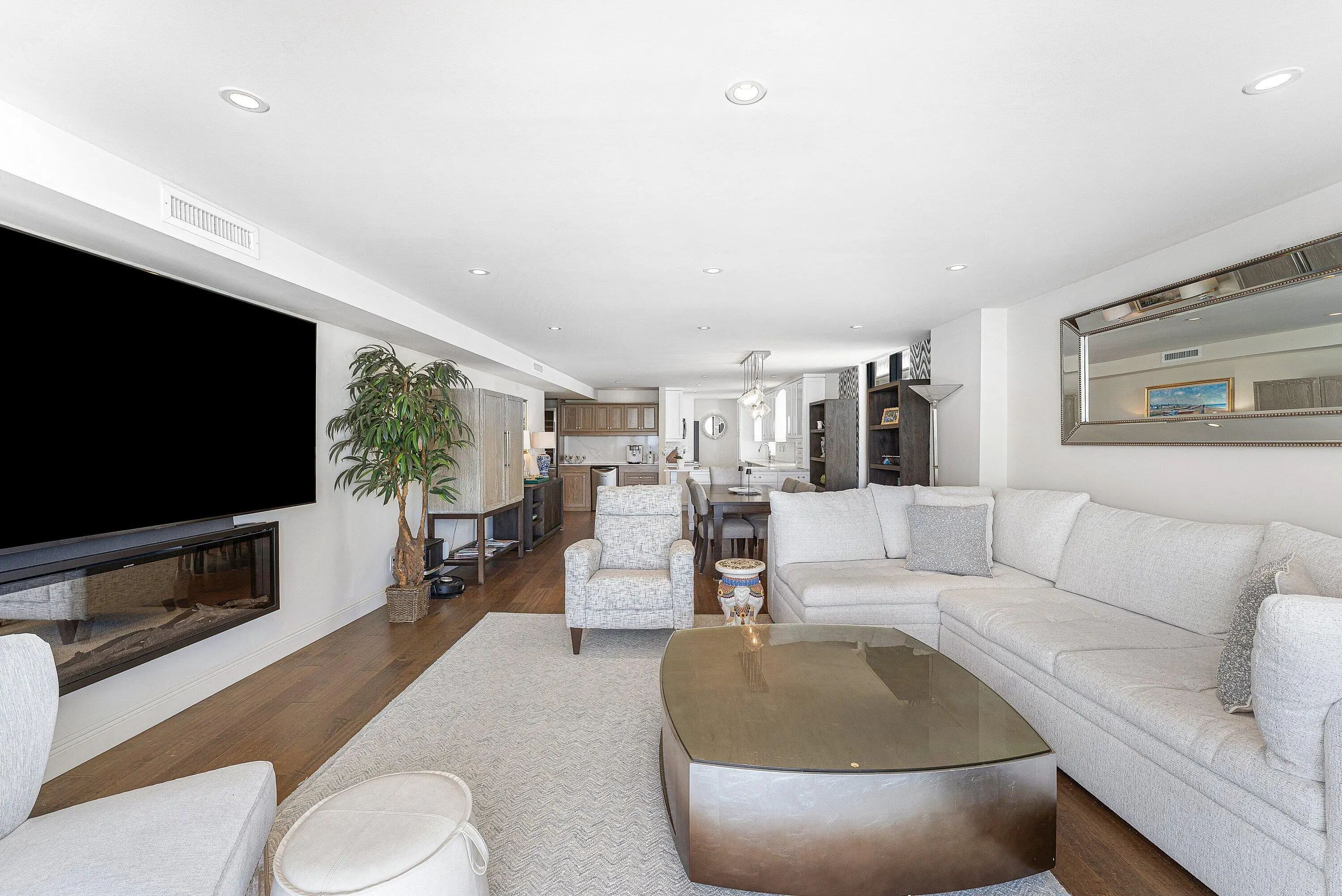 3590 S Ocean Boulevard #301, South Palm Beach, FL, 33480