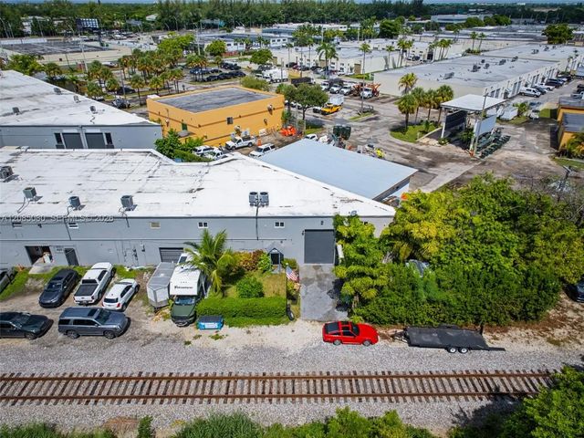 4835 Sw 75th Avenue #4835, Miami
