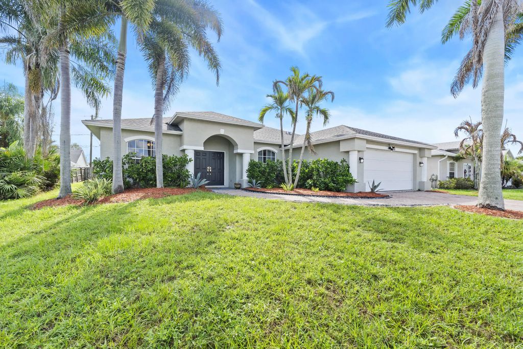 2341 Se Haddon Street, Port St. Lucie
