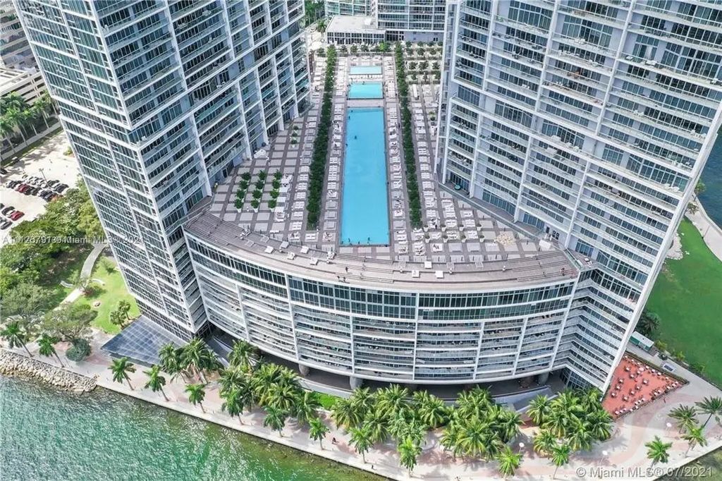465 Brickell Avenue #1806, Miami